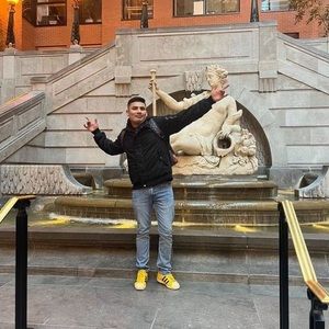 Meet your Posher, Ever